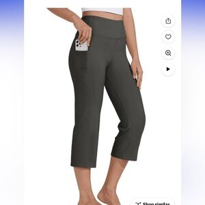 Women's Gray Capri Leggings w/pockets NEW
